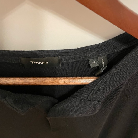 Theory black Henley - Picture 2 of 2